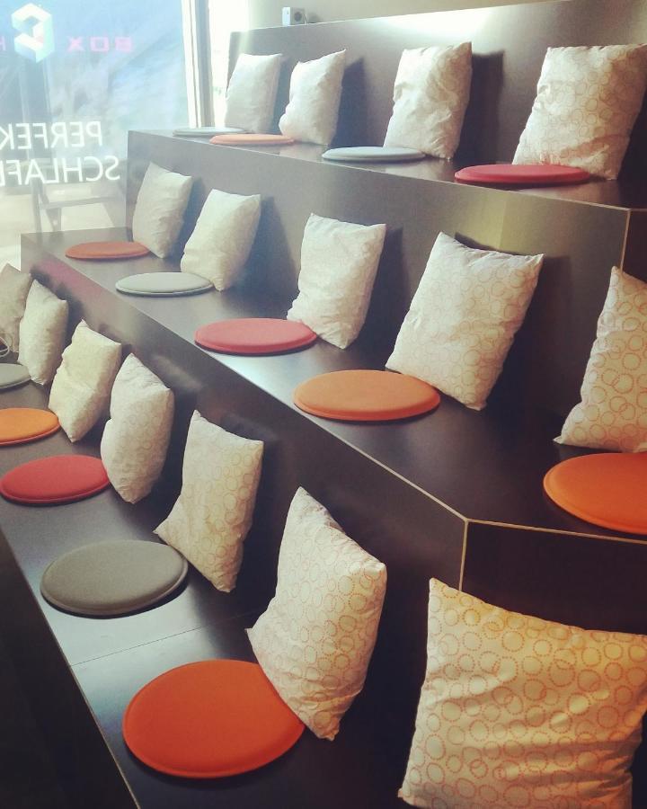 Boxhotel Ганновер Экстерьер фото